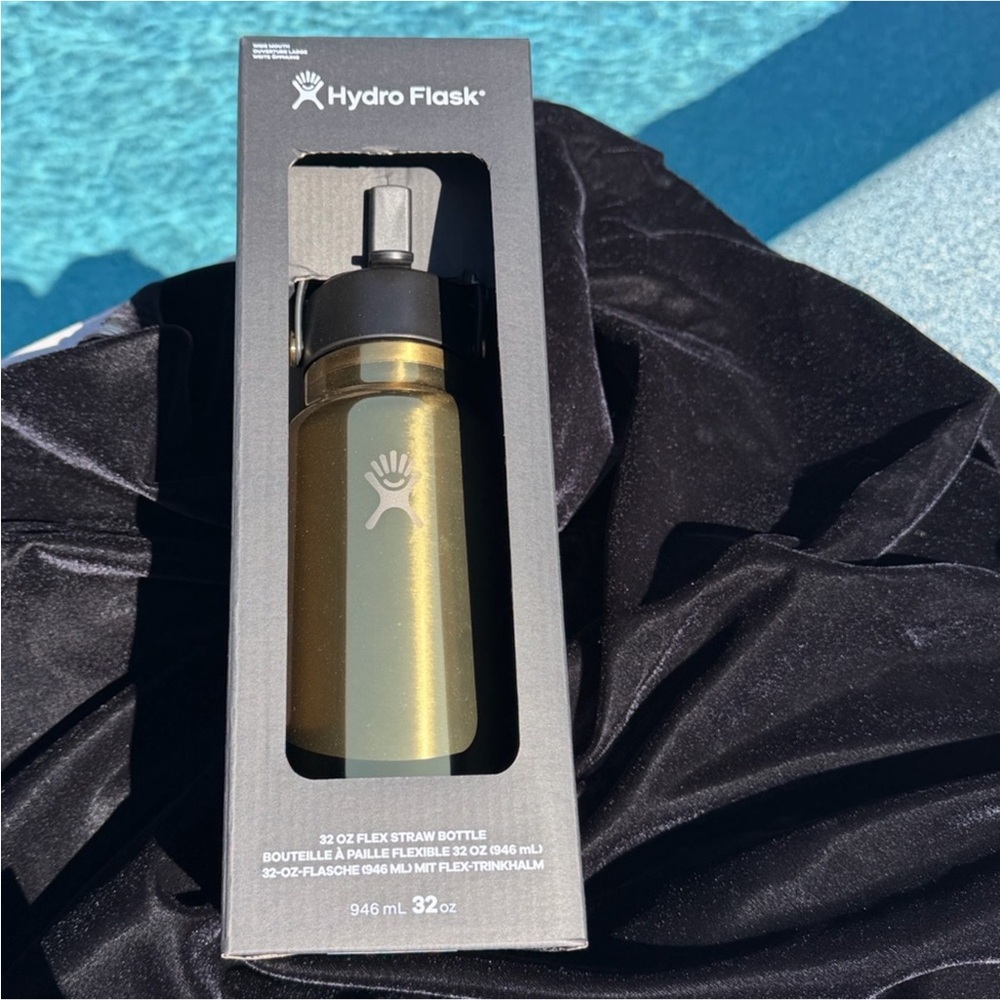 Hydro Flask Gold & Black Bottle Set With Bottle Boots New With Tags - Picture 7 of 13